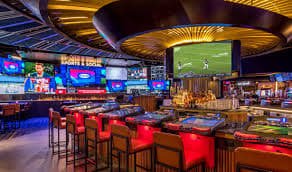 212 men Live Baccarat Tables